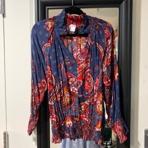 Blue and red top from Venus